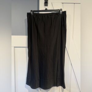 Elegant Black Women's Skirt